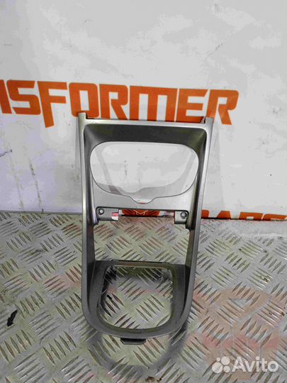 Накладка центральной консоли Пежо 307 SW