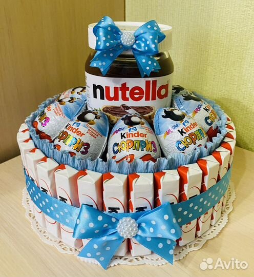 Букет/торт из конфет-киндеров