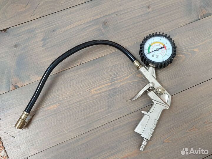 Пистолет для накачивания шин