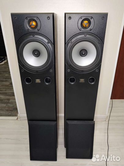 Напольные колонки Monitor Audio
