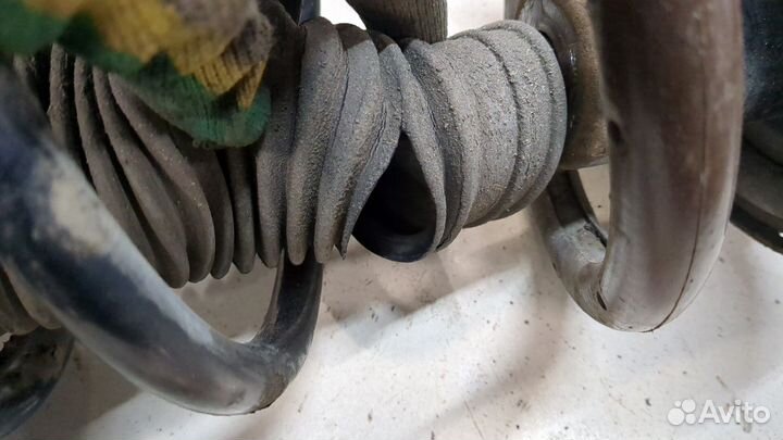 Амортизатор подвески левый передний Lexus RX, 2004