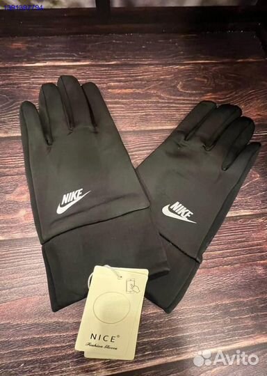 Перчатки Nike новые