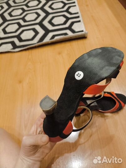 Бальные, танго туфли и балетки почти новые