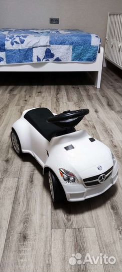 Каталка-толокар Rastar Mercedes-Benz SLK 55 AMG