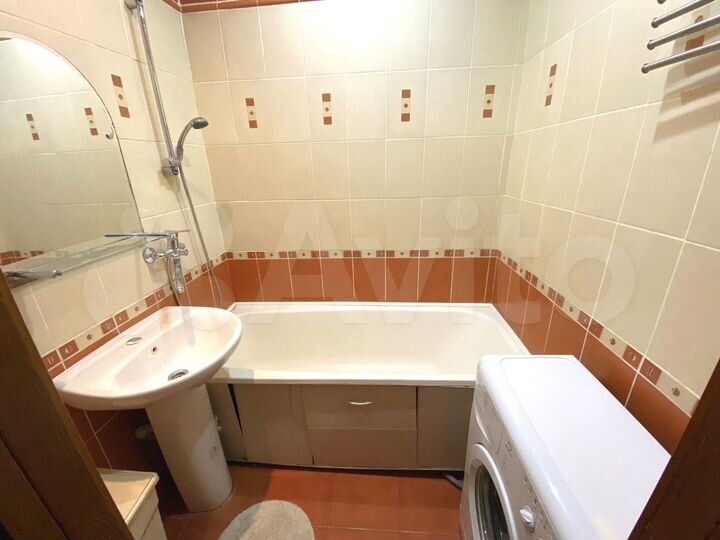 3-к. квартира, 65 м², 4/9 эт.