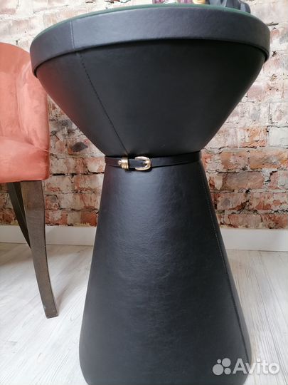 Стол прикроватный, журнальный, кофейный