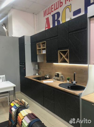 Кухонный гарнитур угловой