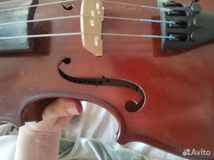 Скрипка 4/4 + мостик для скрипки. Полный комплект