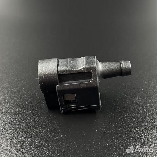 Коннектор топливный Honda (к двигателю) (IN2234)