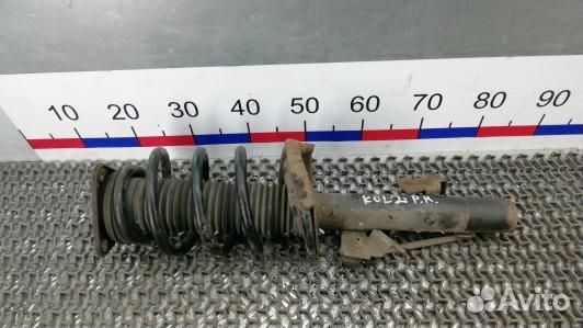 Стойка передняя правая ford kuga 1 (KOL02N501)