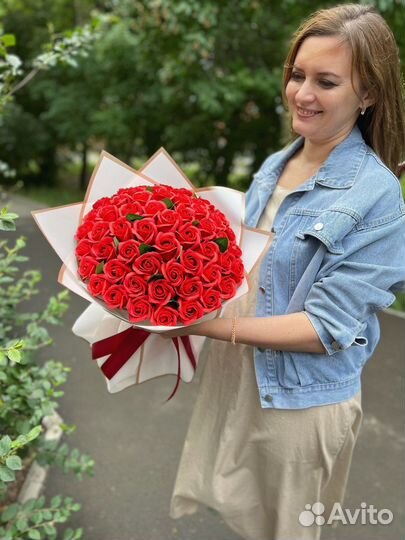 Букет из 51, 71 и 101 розы