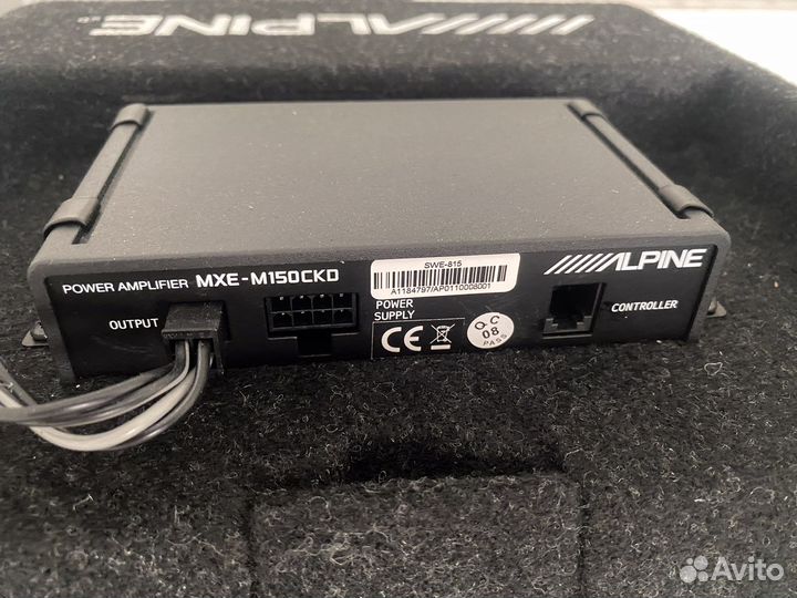 Активный компактный сабвуфер Alpine