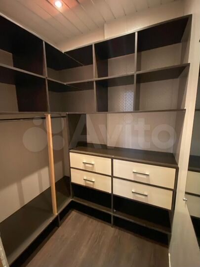 3-к. квартира, 58 м², 4/5 эт.