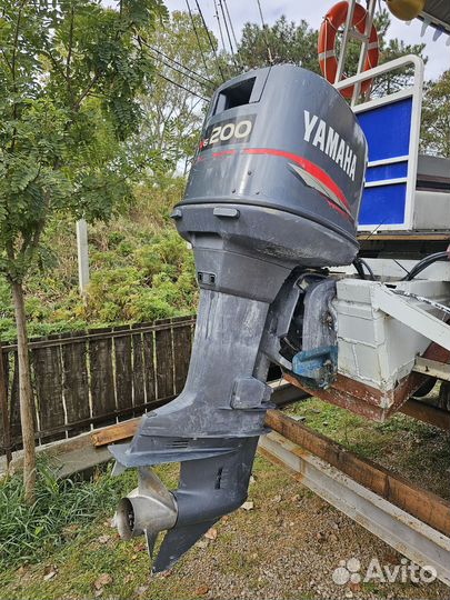 Лодочный мотор Yamaha 200