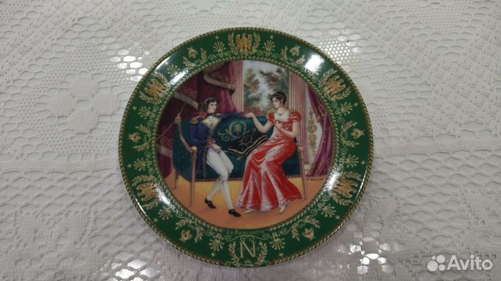 Декоративная тарелка 