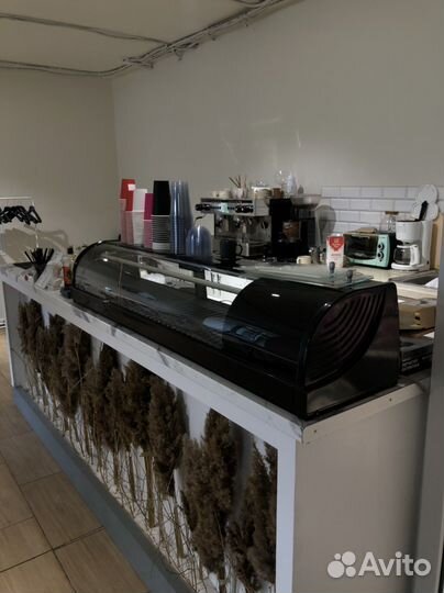 Холодильный шкаф