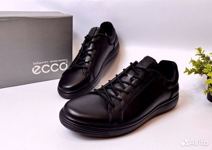 Кроссовки Ecco стильные