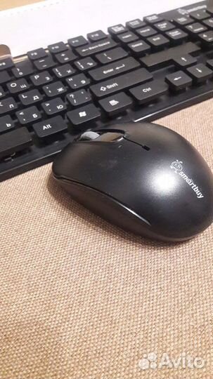 Беспроводная мышь и клавиатура