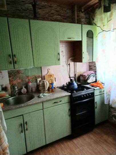 Комната 12 м² в 4-к., 2/9 эт.