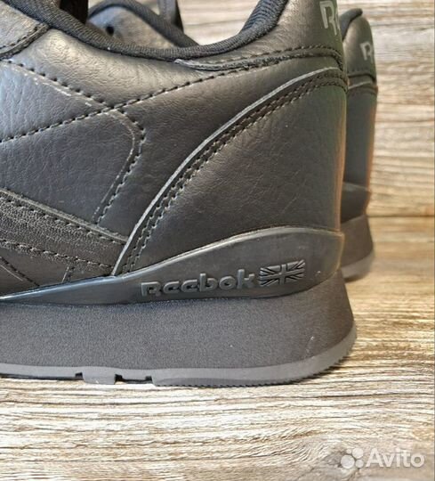 Кроссовки Reebok натуральная кожа артикул 151