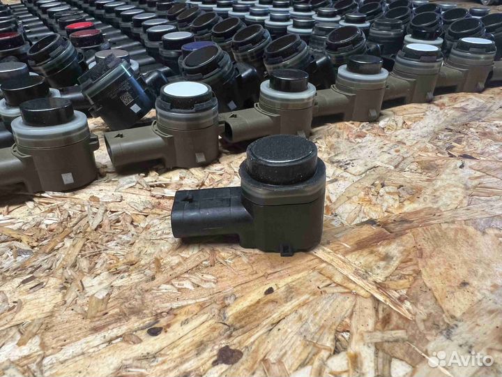 Датчик парктроника Audi Q7 (4L 2006-2015) 1S0 919