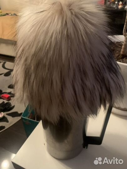 Женские меховые шапки