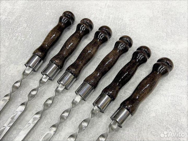 Шампур с деревянной ручкой