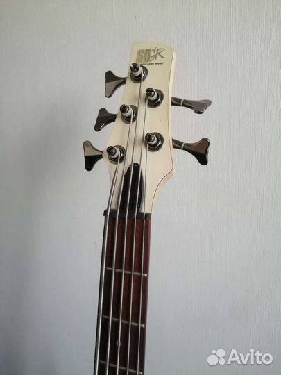Ibanez SR305E