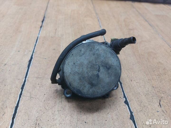 Вакуумный насос Opel Vectra C Z19DT 2006