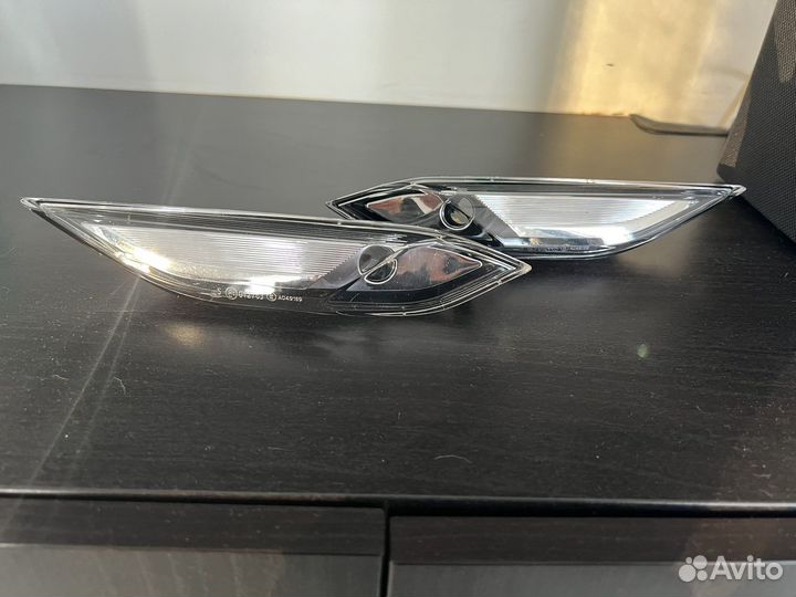 Повторитель поворота в крыло Порш Каен