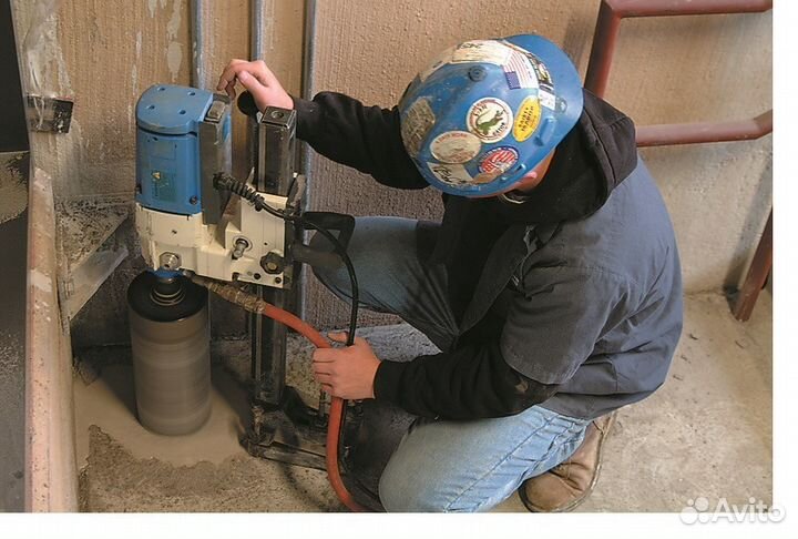 Алмазное сверление отверстий