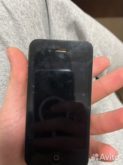 iPhone 4S, 16 ГБ