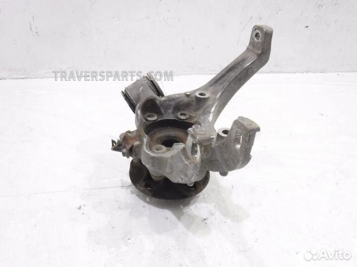 Кулак задний левый Ауди