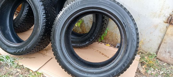 Bridgestone Blizzak Spike-01 205/55 R16 91T