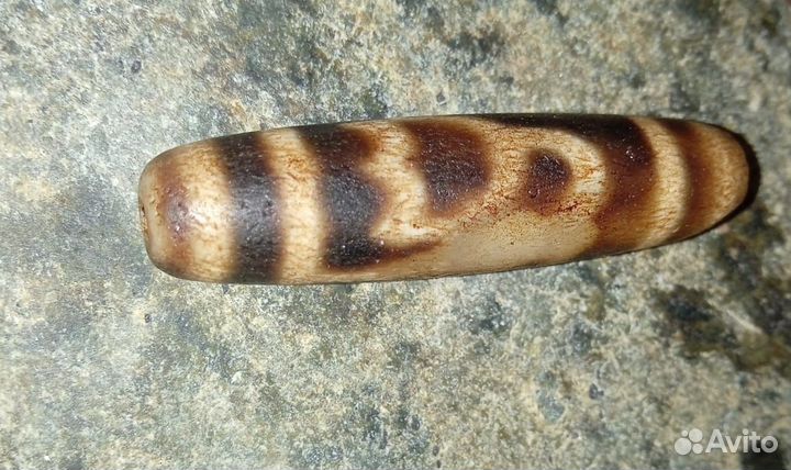 Старая Бусина Дзи 