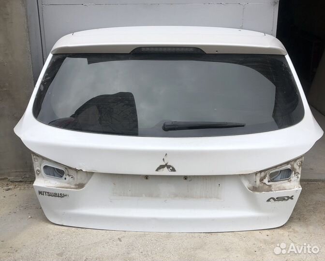 Крышка багажника Mitsubishi ASX