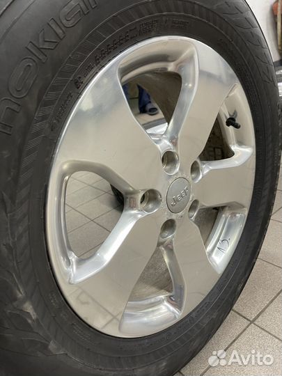 Зимние шины на дисках для Jeep Grand Cherokee