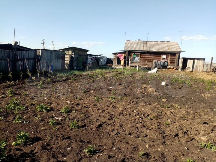 Дом 75,2 м² на участке 12 га