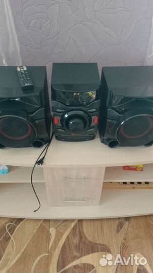 Музыкальный центр lg xboom