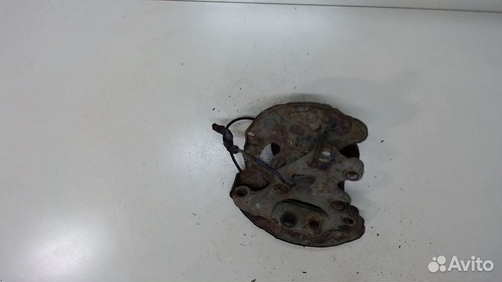 Ступица (кулак, цапфа) Mercedes C W203, 2003