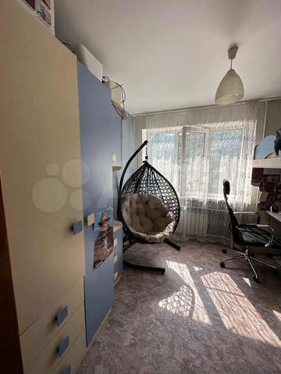 3-к. квартира, 50 м², 4/5 эт.