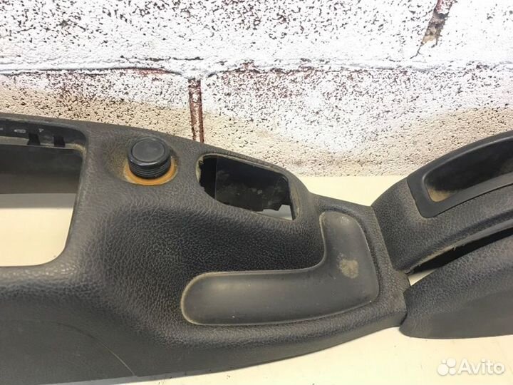 Центральная консоль Peugeot 206 хетчбек 1.9D 1998