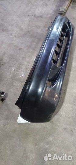 Бампер на hyundai акцент 1 новый