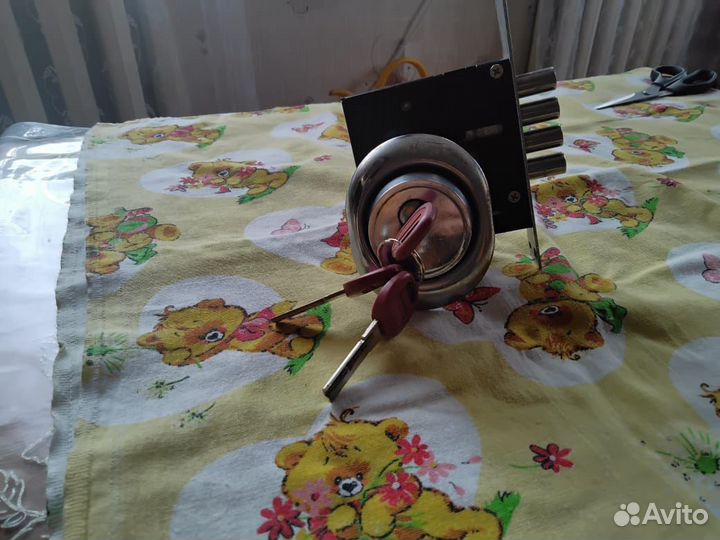 Замок для входной двери