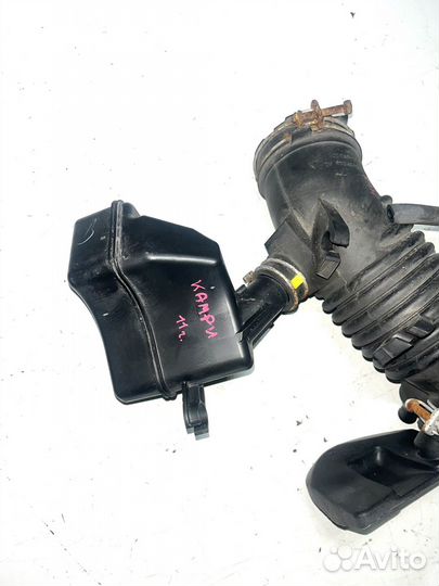 Патрубок воздушного фильтра Toyota Camry XV40 2.5