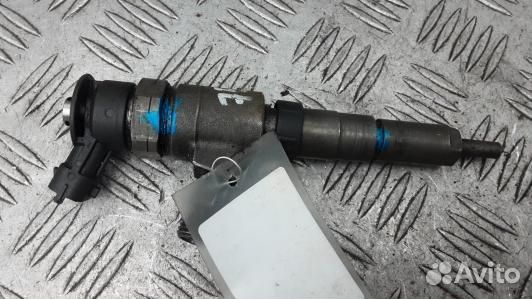 Форсунка дизельная peugeot 207 (75S08AL02)