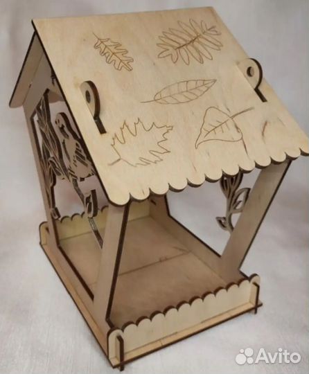 Кормушка для птиц