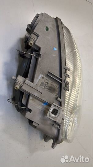 Фара (передняя) Alfa Romeo 147, 2000