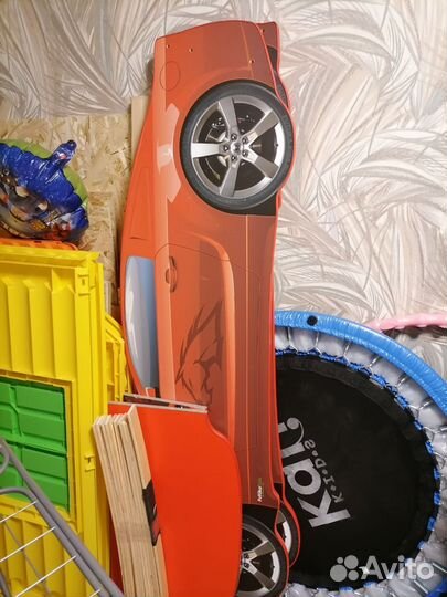 Кроватка машинка