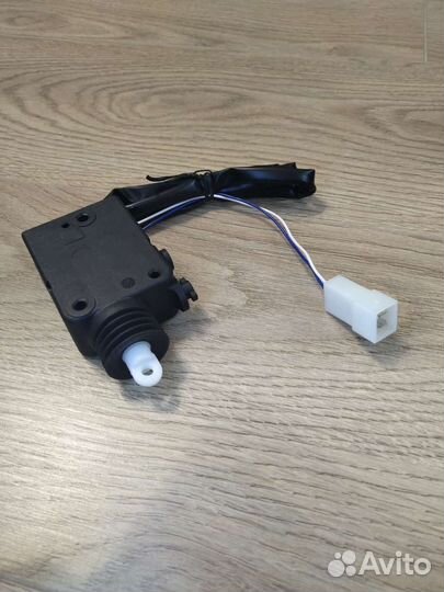 Актуатор замка двери w463 гелик